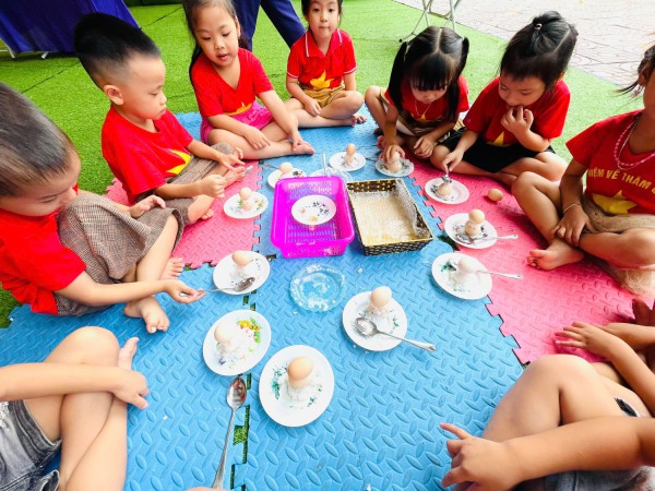 Một số hoạt động  của trẻ